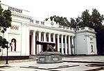 Odessa Photo Gallery. Dumskaya (Duma) Square